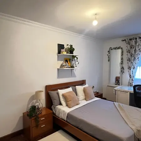 Bed & Breakfast Pink House - *