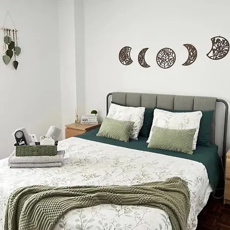 Pink House - * Lisboa